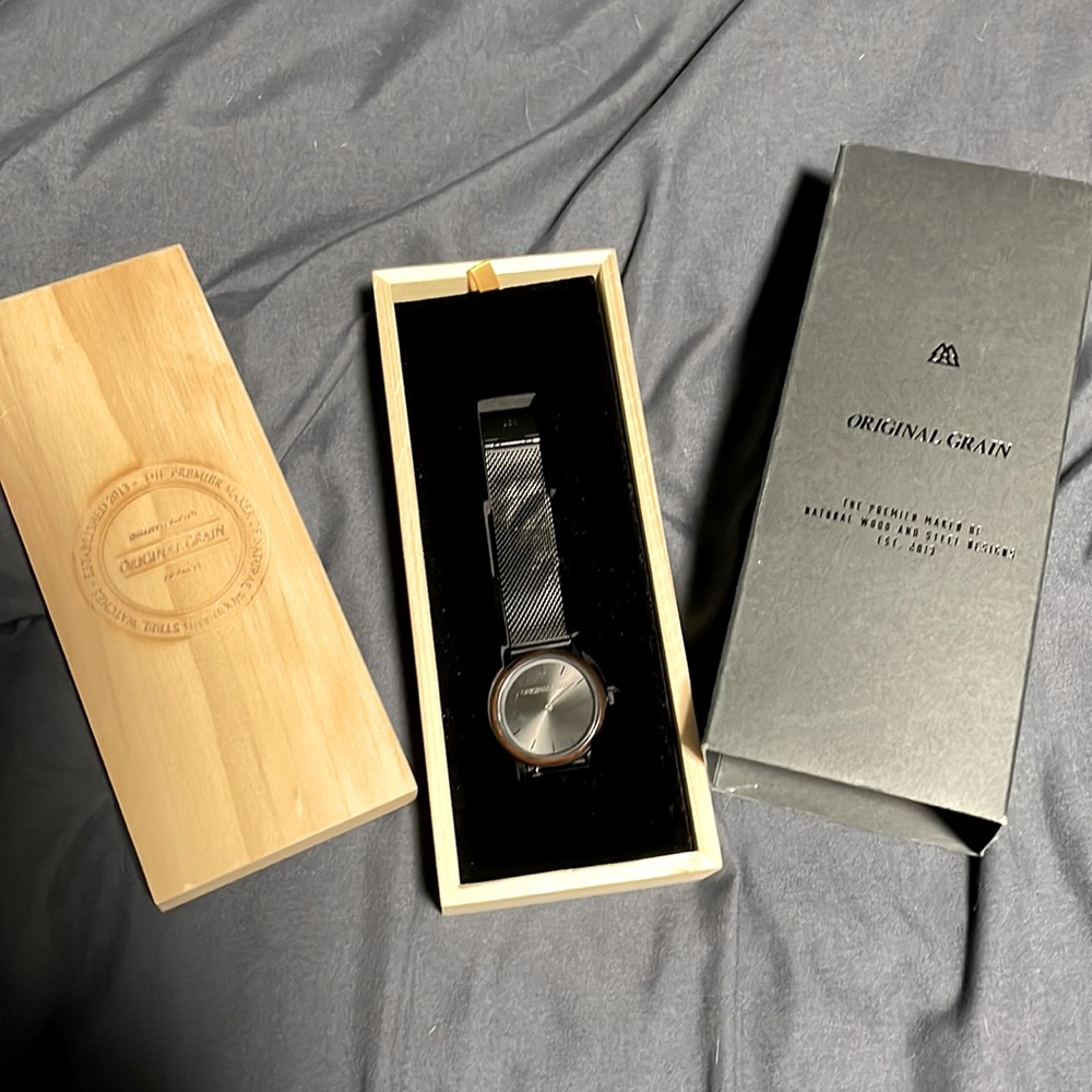 Woman’s Watch- Original Grain